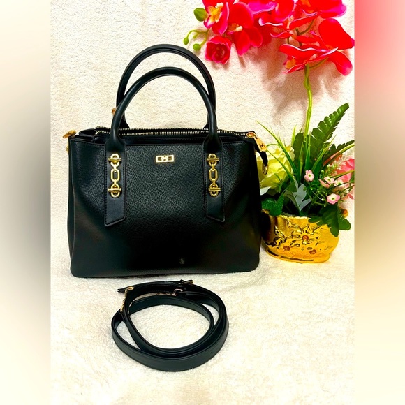 NWT Authentic Matmazel Designed 5 pockets black hand bag . - Picture 3 of 11